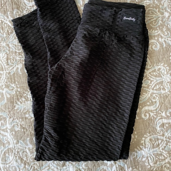 Boom Booty leggings - Picture 3 of 4